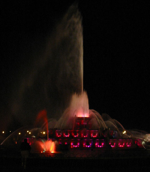 Buckingham Fountain Night